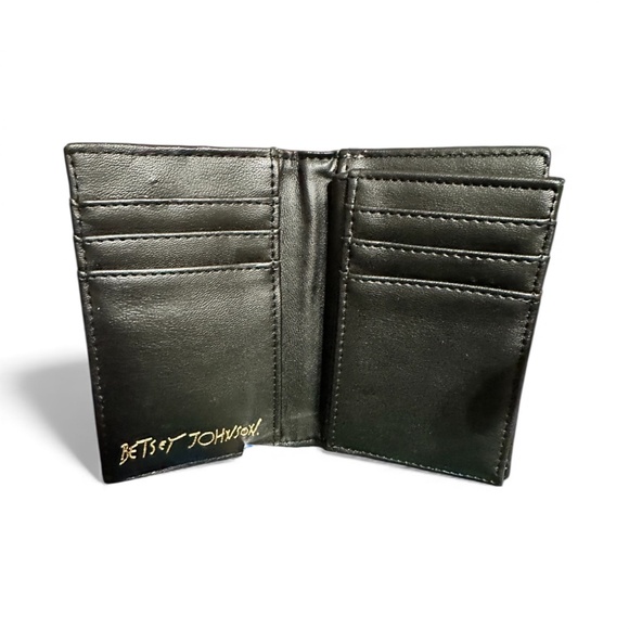 NWT Betsey Johnson Candy Gummy Bear wallet - Picture 7 of 8